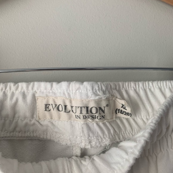 Evolution In Design Joggers - Picture 2 of 5